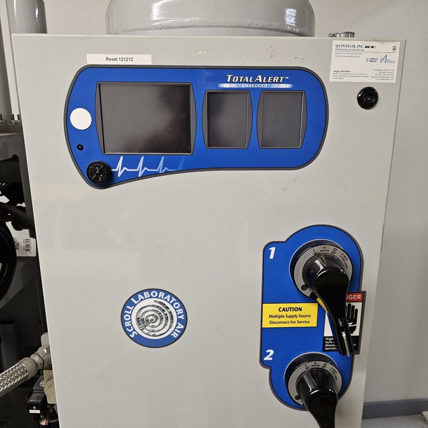 BeaconMedaes Duplex 3HP Oil-Less Scroll Laboratory Air Compressor System 460V