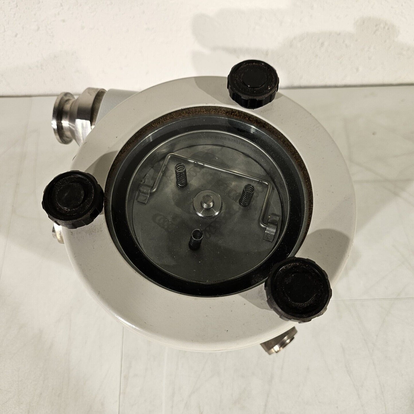 Edwards ITC20 Inlet Chemical Trap KF25 NW25 Vacuum Pump Pre-Filter ITC20K ITC 20