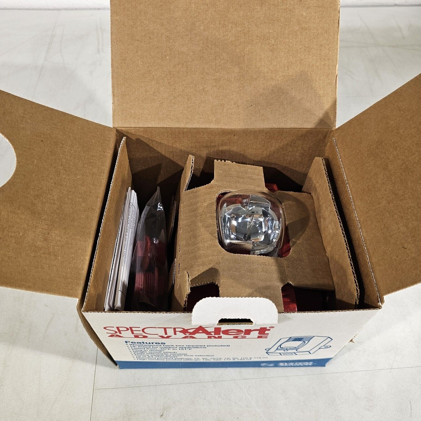 System Sensor SpeactrAlert P2RK Fire Alarm Horn/Strobe 2W Std CD Red Outdoor
