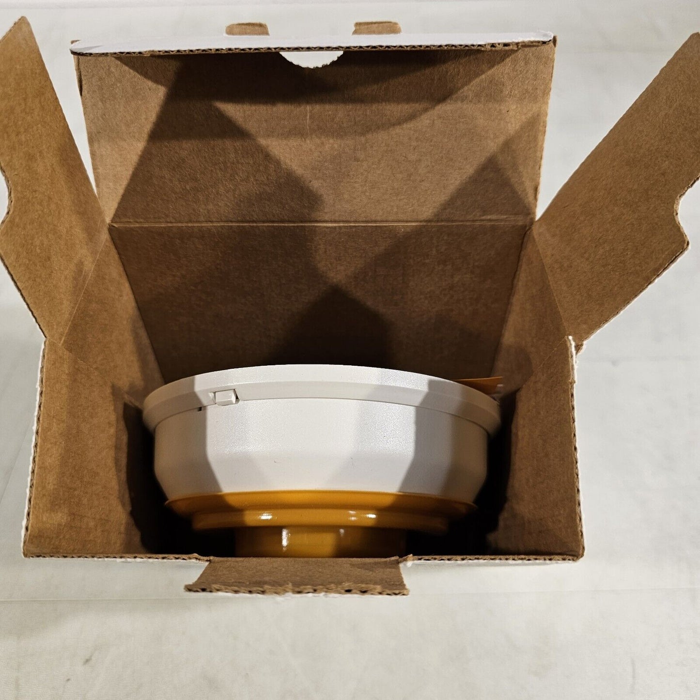 System Sensor 2WTR-B 2 Wire Photoelectric Smoke Detector w/ Base Relay Honeywell
