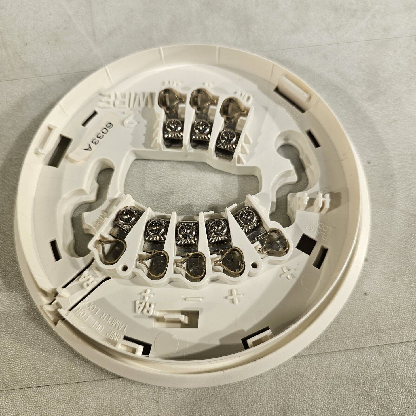 System Sensor 2WTR-B 2 Wire Photoelectric Smoke Detector w/ Base Relay Honeywell
