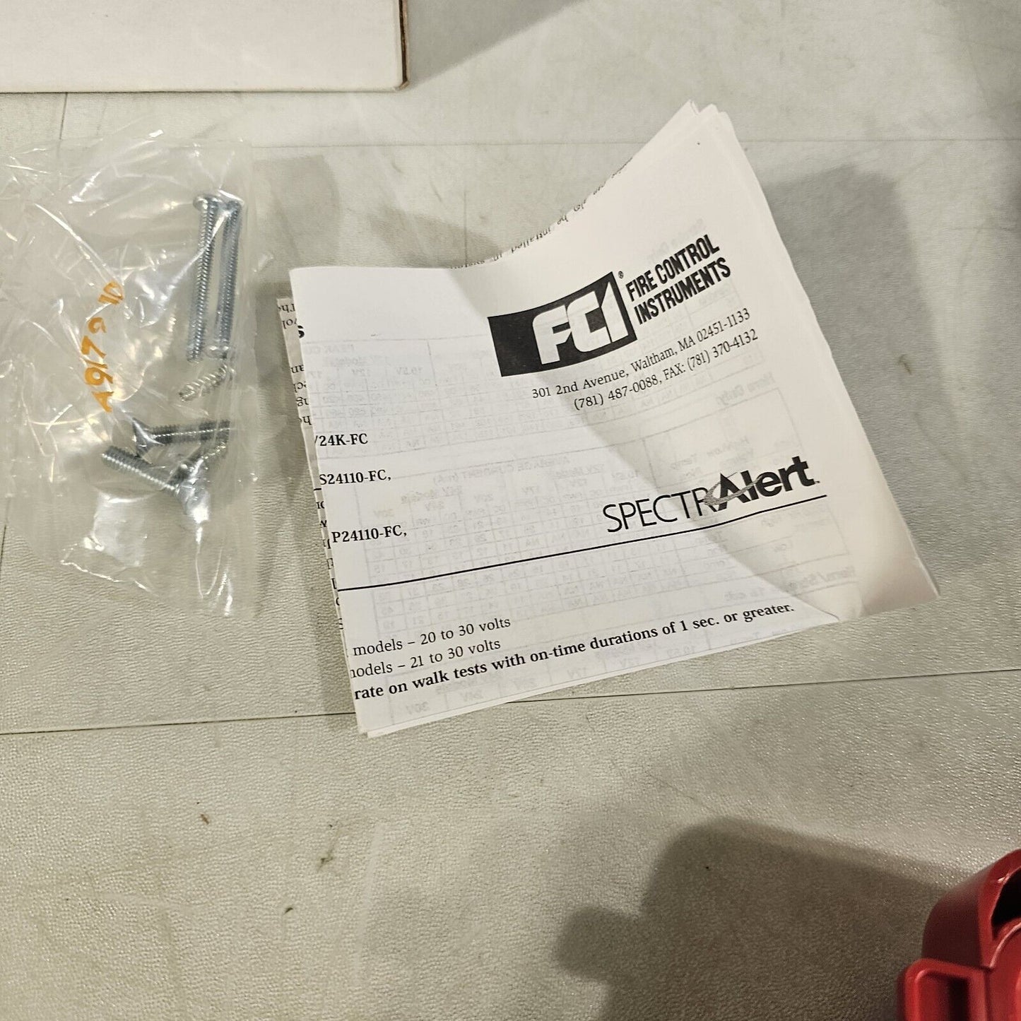 FCI Gamewell Spectralert S241575-FC Strobe 15cd 24V Red Wall Fire Honeywell
