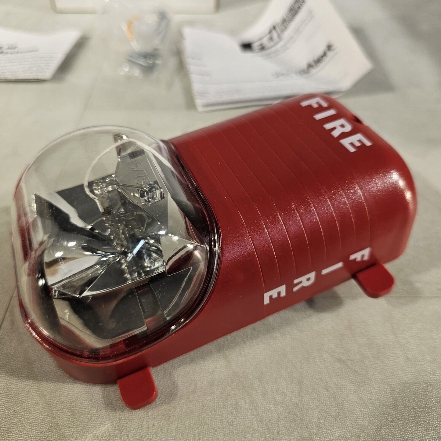 FCI Gamewell Spectralert S241575-FC Strobe 15cd 24V Red Wall Fire Honeywell