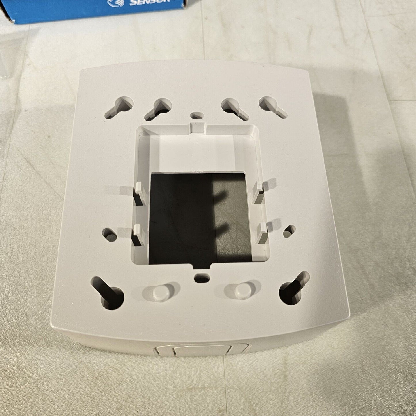 System Sensor BBSW-2 Wall Back Box Skirt White Indoor 4" Box SpectrAlert