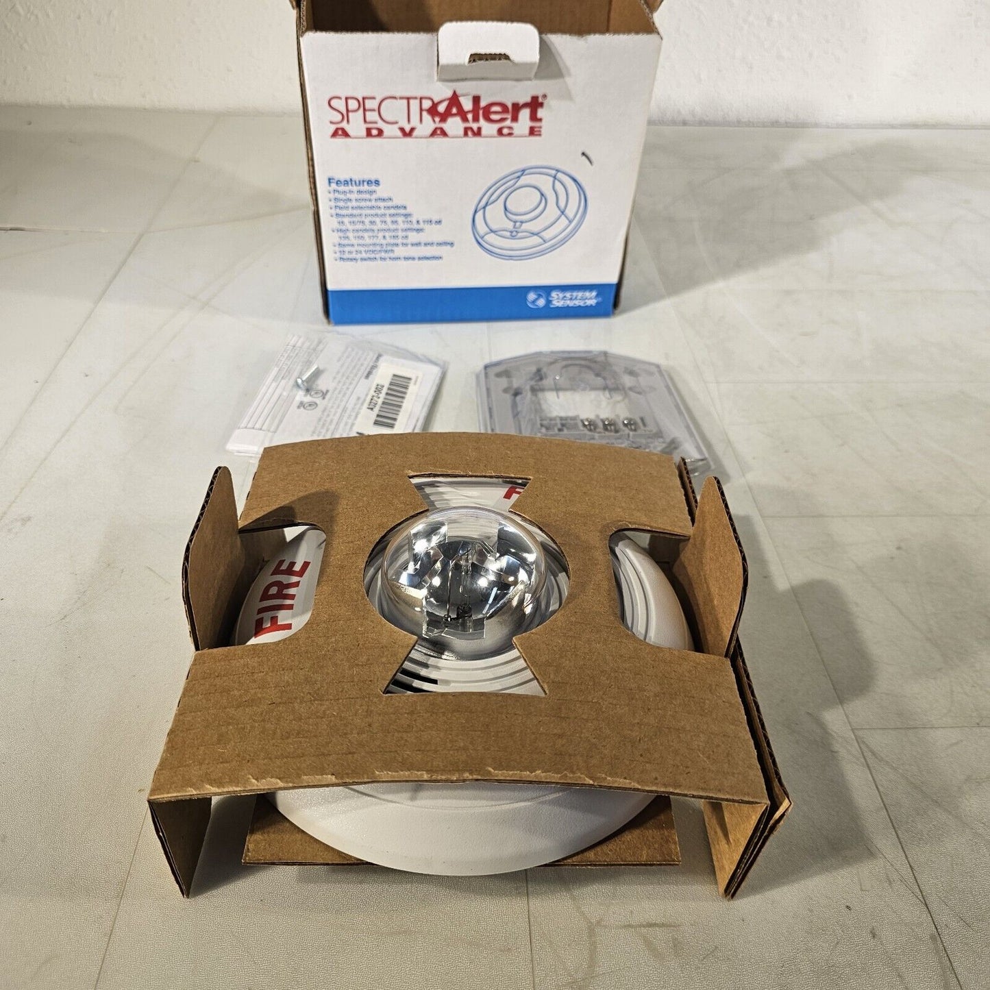 System Sensor PC2W Fire Alarm Horn Strobe Ceiling 2W STD CD White Honeywell