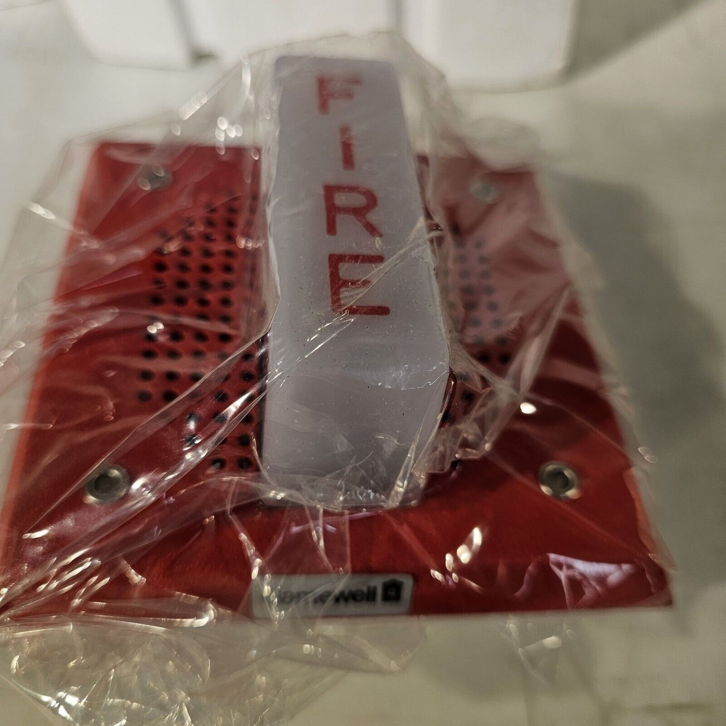 Gamewell FCI Strobe Chime 68461-001 24VDC Fire Alarm Red 8K CP 786697-104202