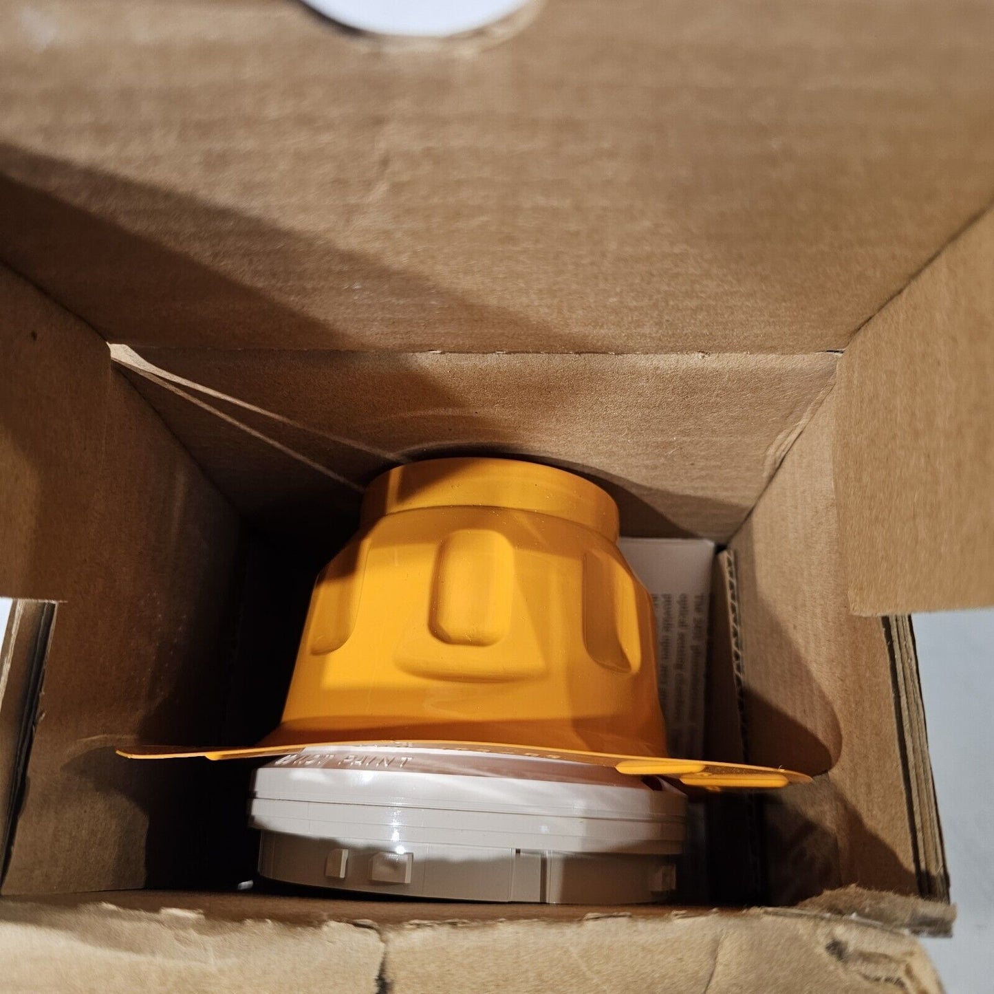 System Sensor 2451 Plug In Photoelectric 400-Series Smoke Detector Head