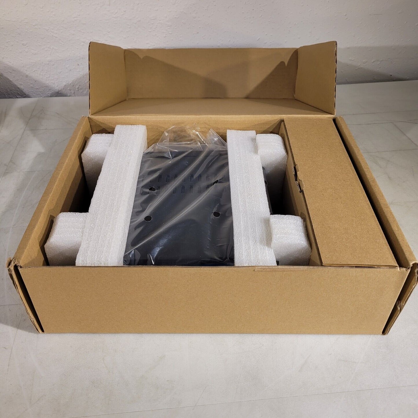 Haivision S-VF-STING P2-LiteB1106000124 Set Top Box Secure IPTV Video w/ Remote