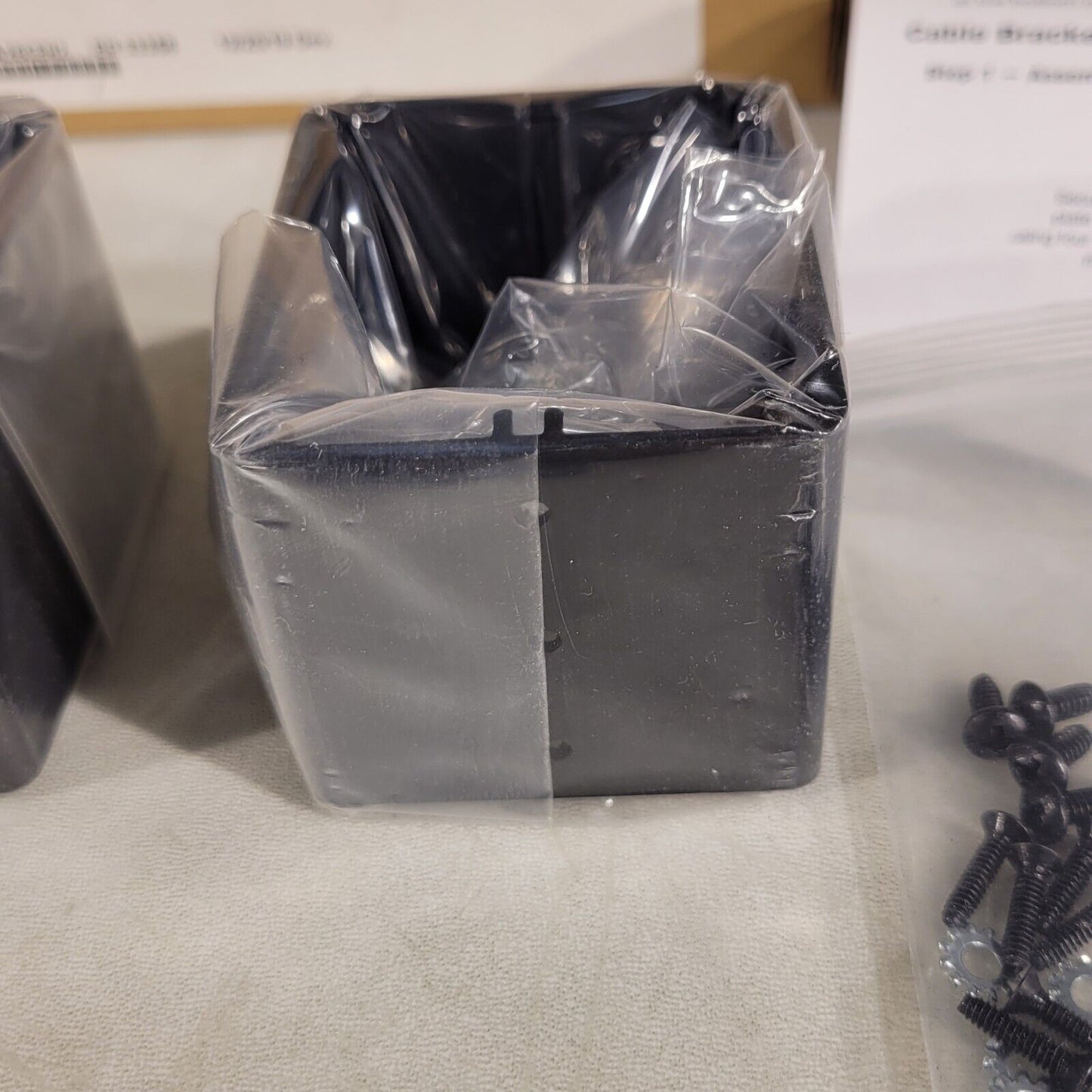 Extron 70-1040-03 Cable Cubby Cable Bracket Kit Quad - 4 Cable bracket