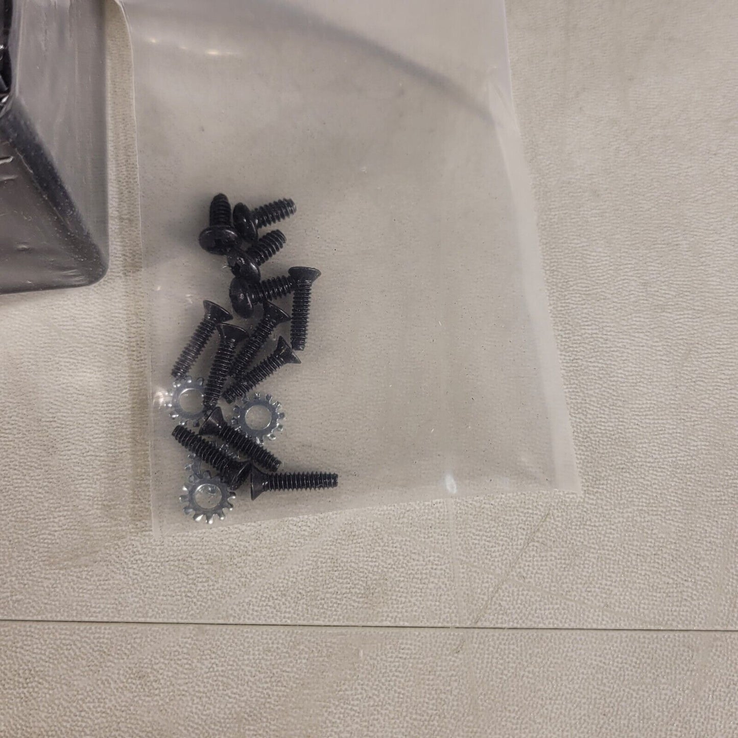 Extron 70-1040-03 Cable Cubby Cable Bracket Kit Quad - 4 Cable bracket