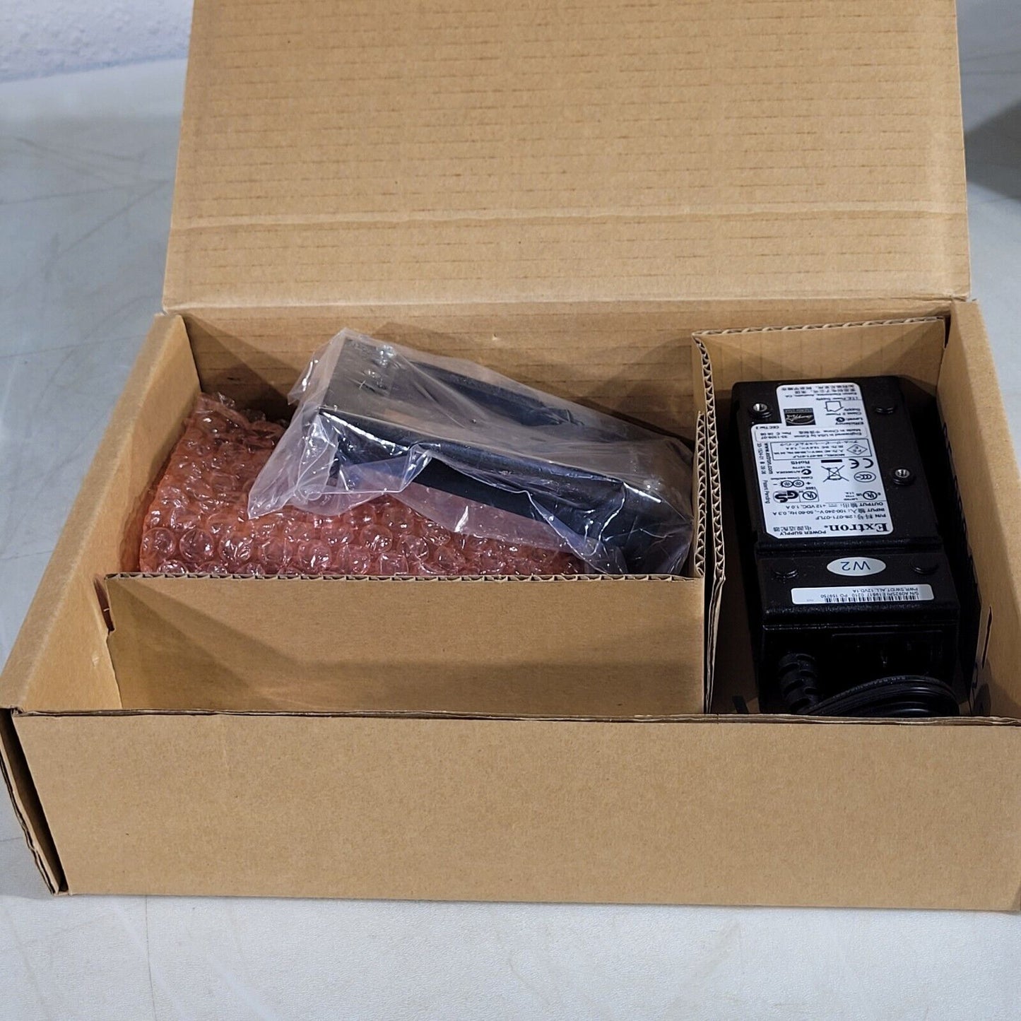Extron 60-398-12 Electronics Extender WM World Communication Extender Black