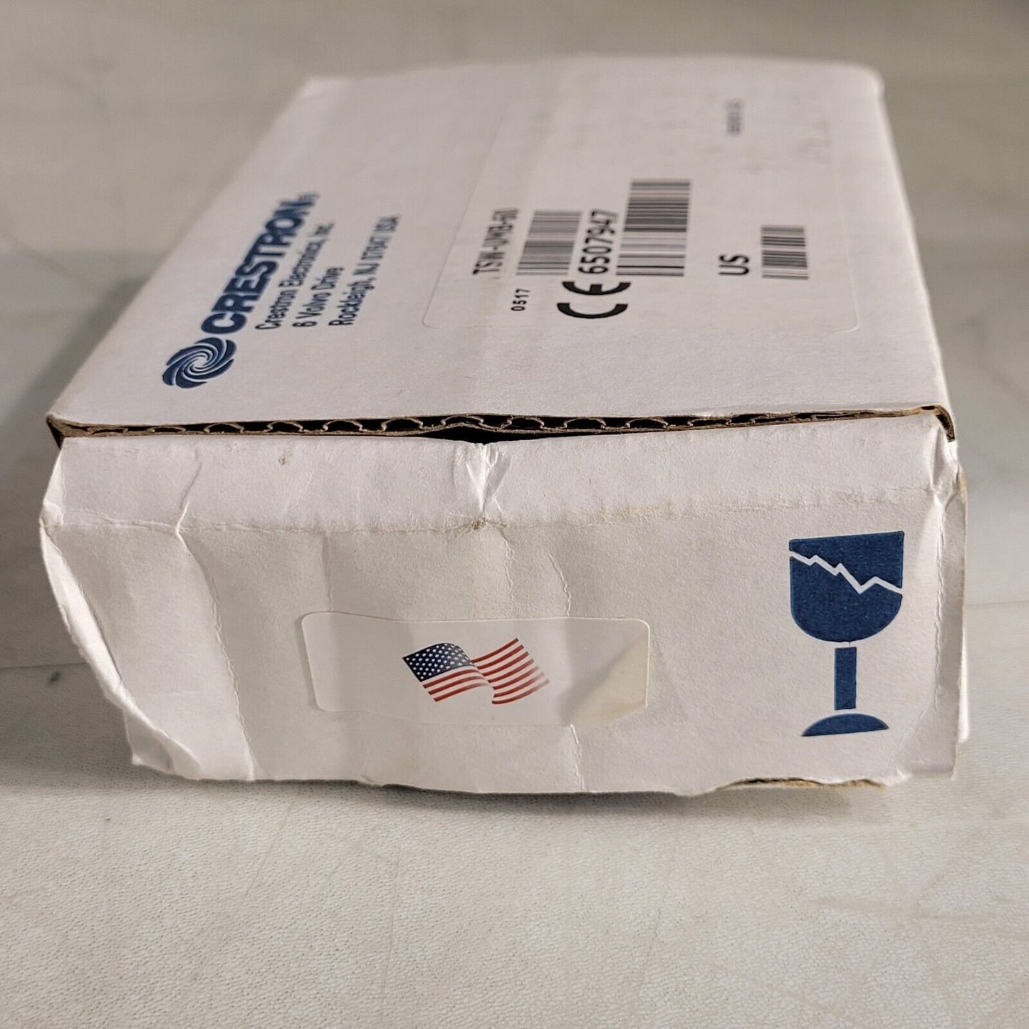 Crestron TSW-UMB-60 Universal Mounting Bracket
