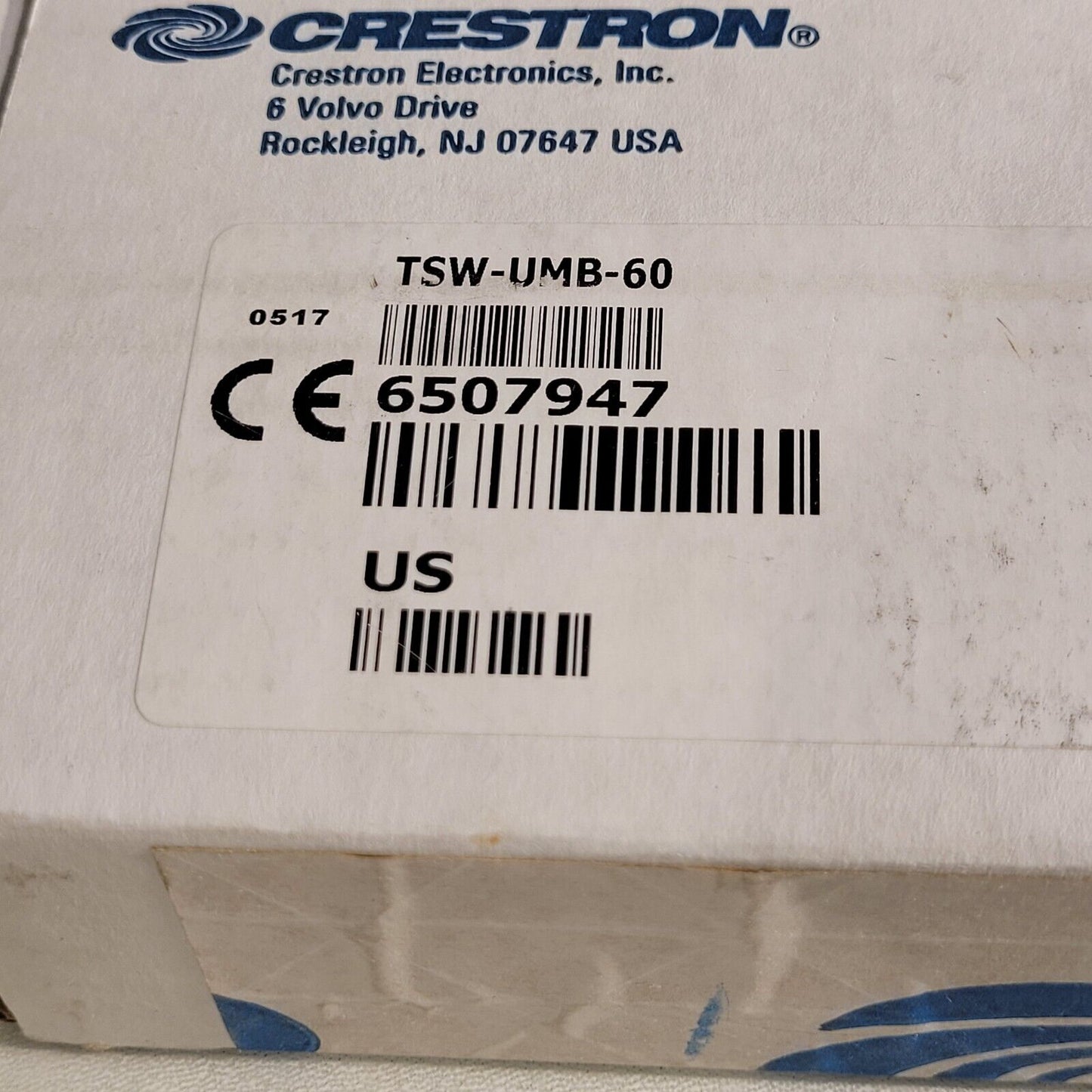 Crestron TSW-UMB-60 Universal Mounting Bracket