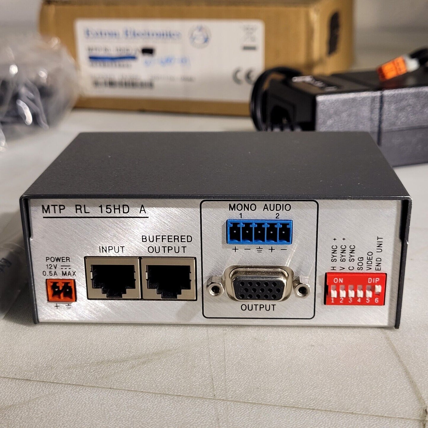 Extron Electronics 60-690-01 MTP RL 15HD A Twisted Pair Receivers