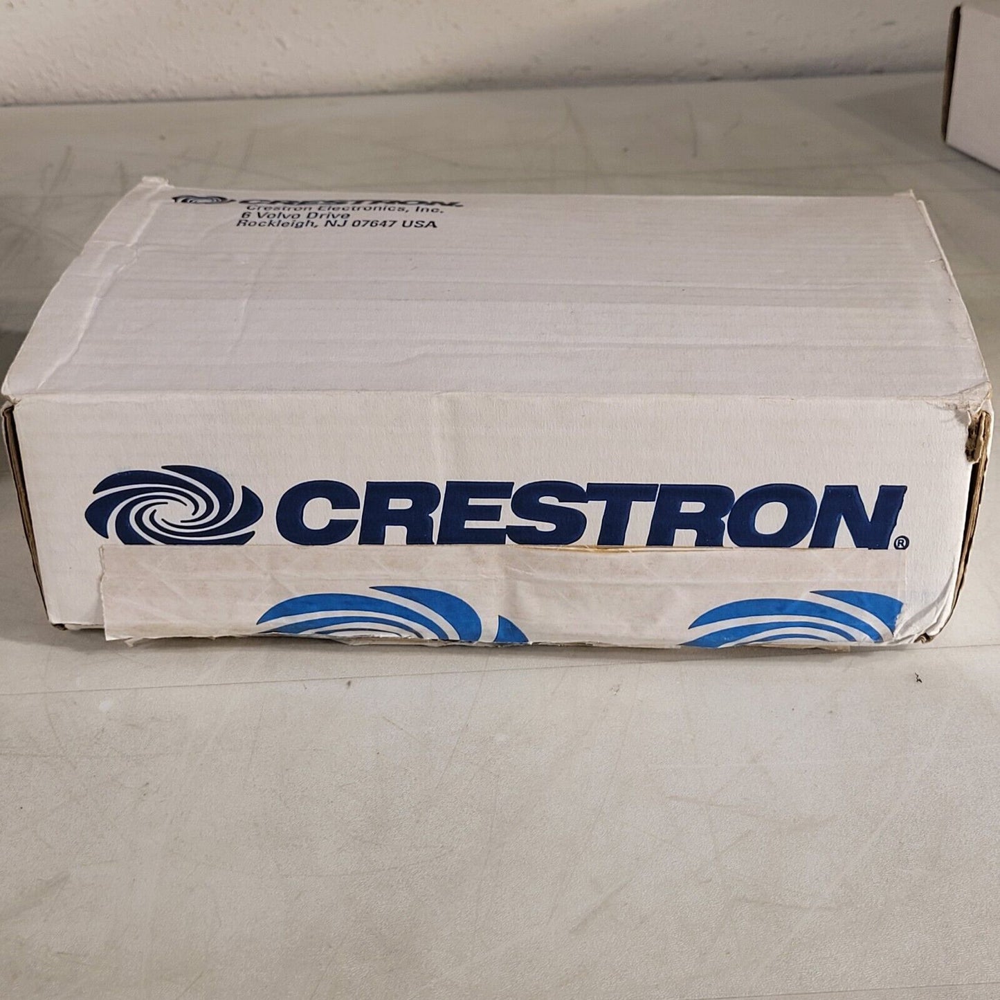 Crestron FTA-PWR-102 FlipTop AC Power Outlet Module Dual NEMA5 Type B 6506848