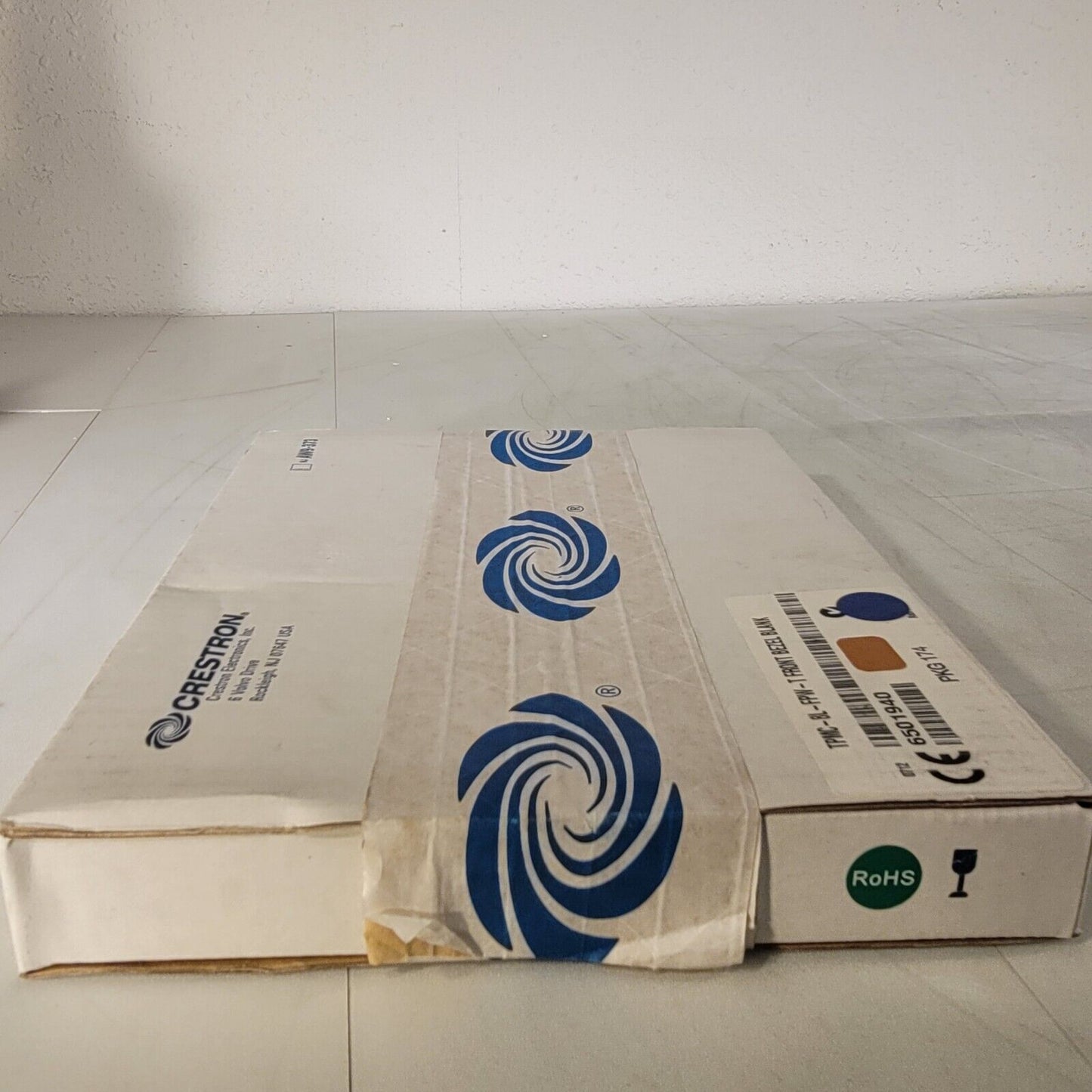 Crestron TPMC-8L-FPW-T Front Bezel Blank