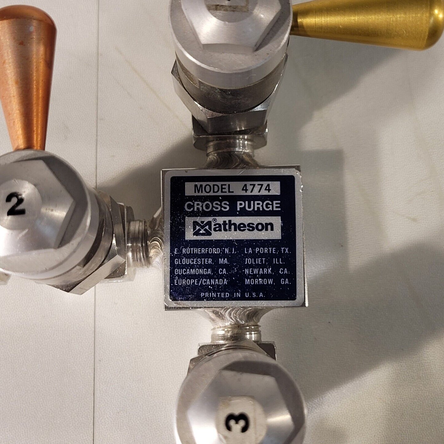 Matheson 4774 Cross Purge Assembly With Vent, Isolation, And Purge Gas Valves