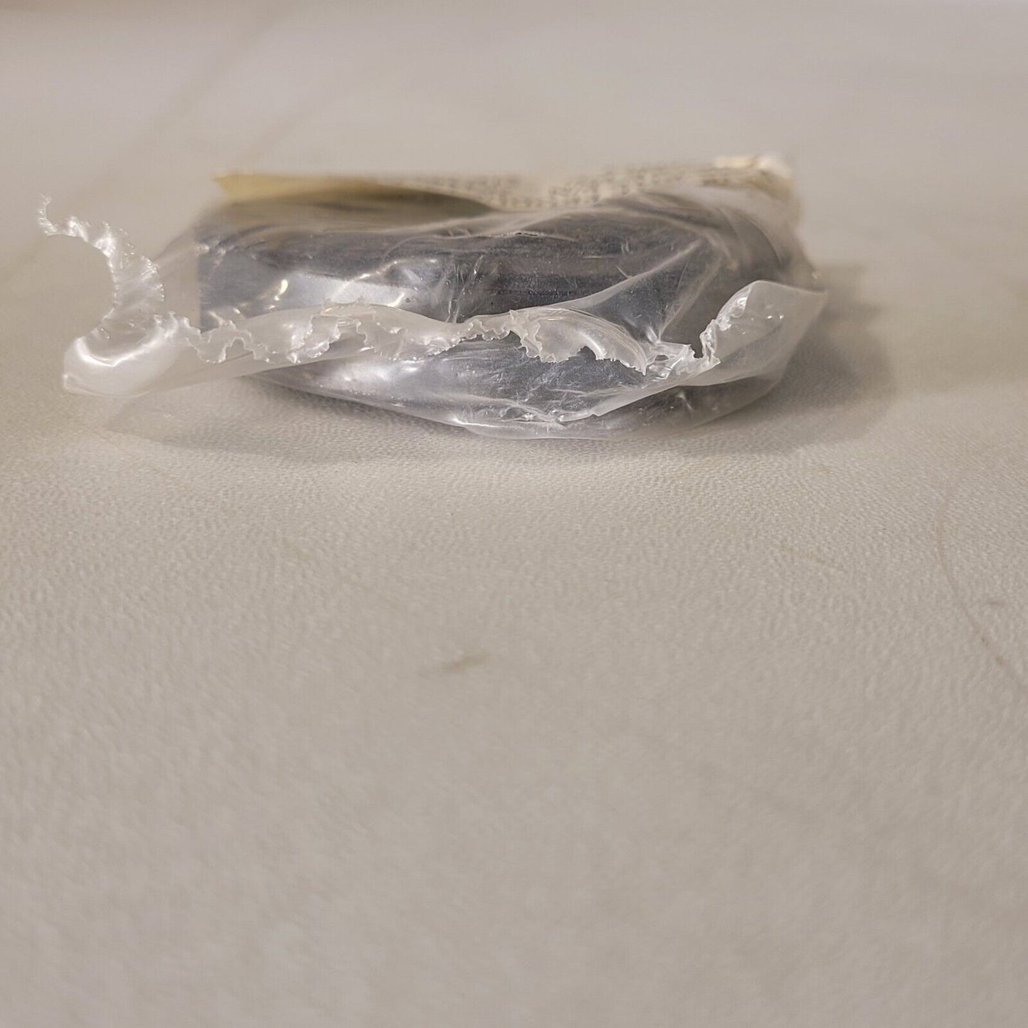 Fair-Rite 2643803802B Solid Free Hanging Ferrite Core 108Ohm