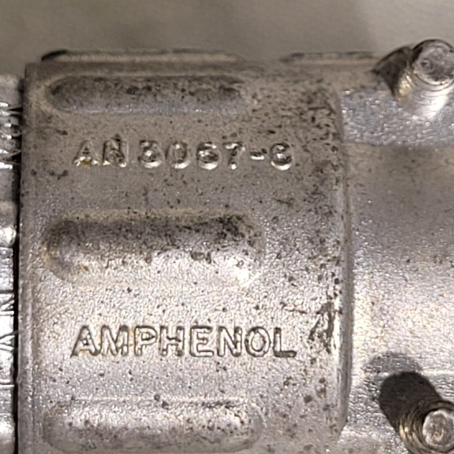 Amphenol AN 3057-8 Cable 2 Pin 4ft Length ITT Canon CA3106516-11P-A105