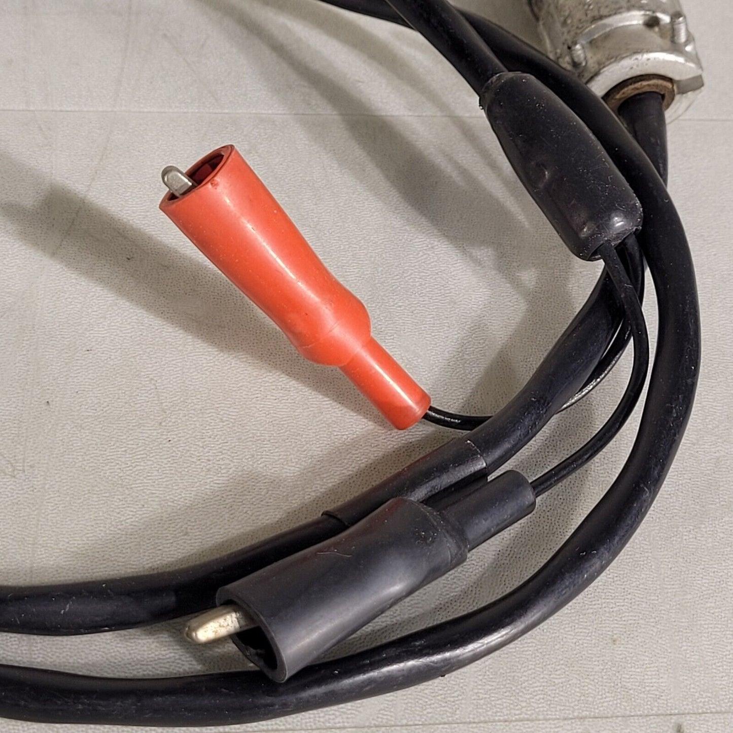 Amphenol AN 3057-8 Cable 2 Pin 4ft Length ITT Canon CA3106516-11P-A105