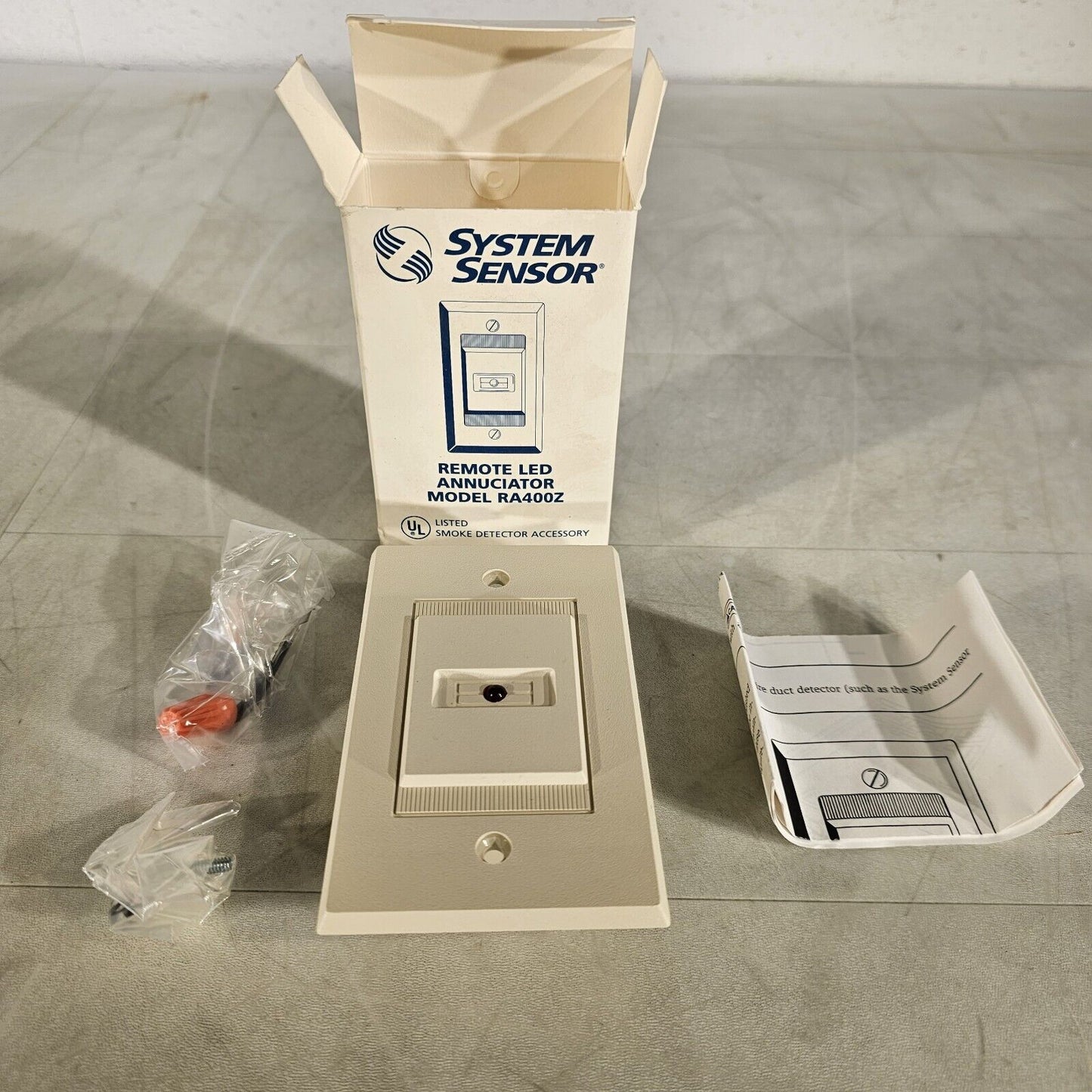 System Sensor RA400Z Remote LED Annuctiator 783883000700 Honeywell