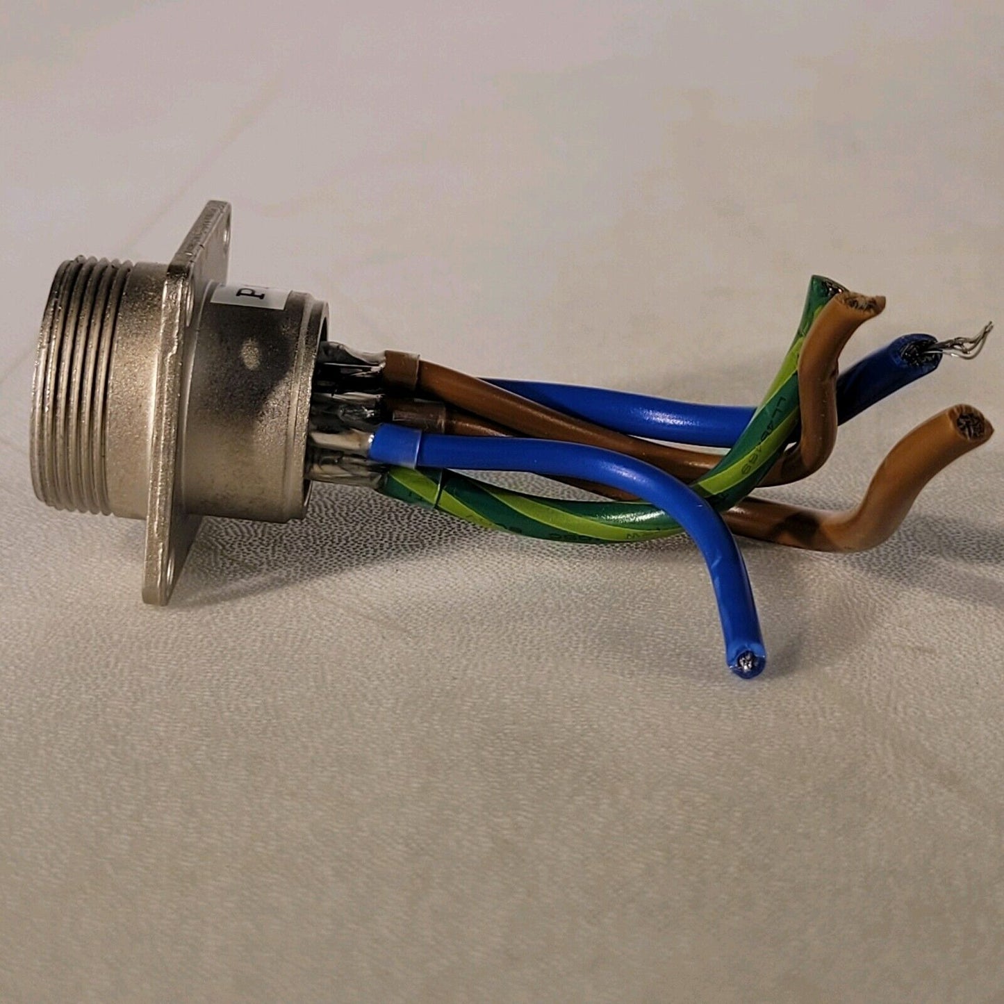 Jae Electronics SRCN2A16-7S 7 Position Circular Connector Receptacle, Female