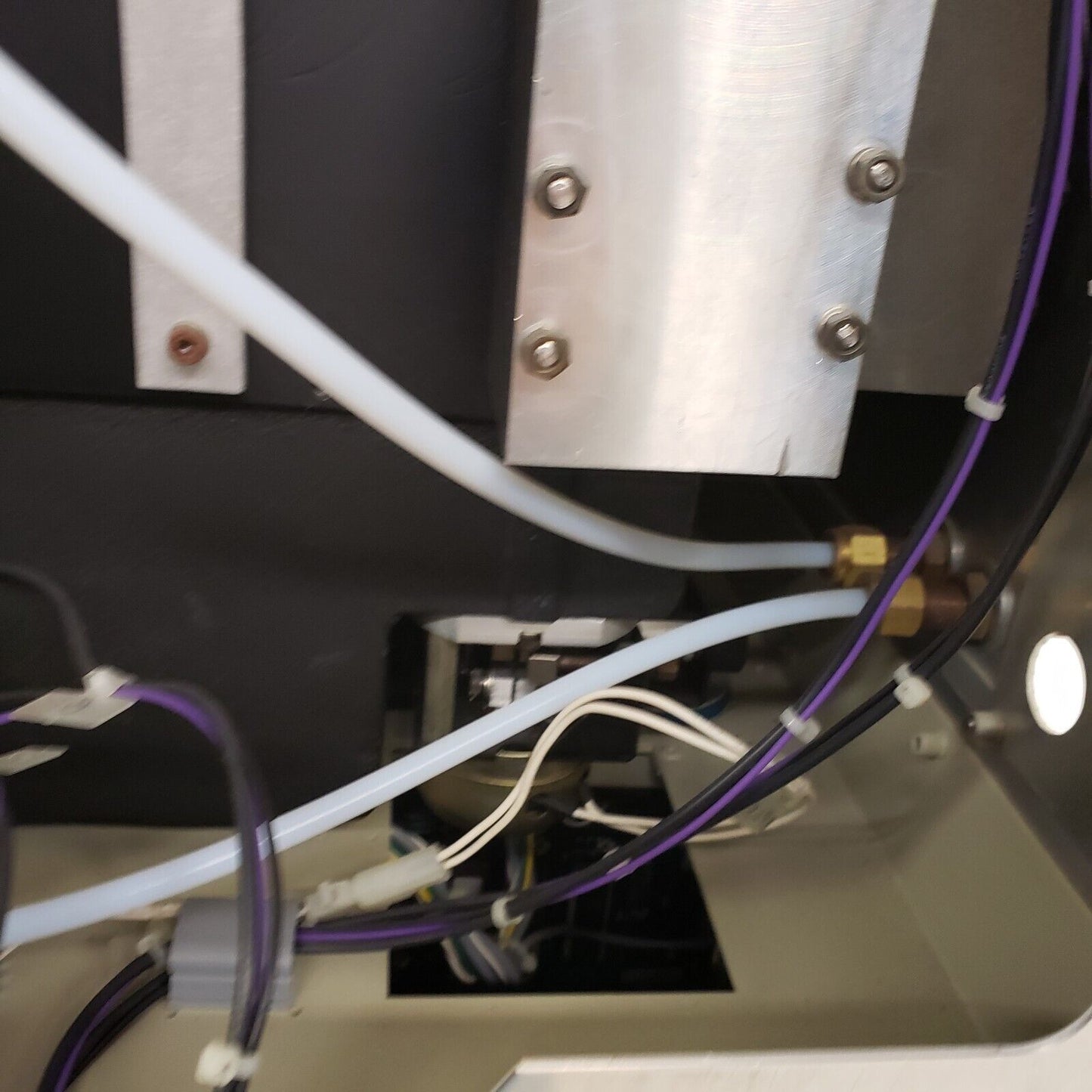 Varian ICP-AES Liberty Series II Inductively Coupled Plasma Spectrometer
