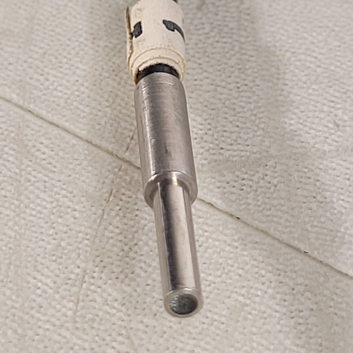 Fiber Optic Cable 1.5m Length 2.75mm Diameter Connector 2.25mm Diameter Fiber