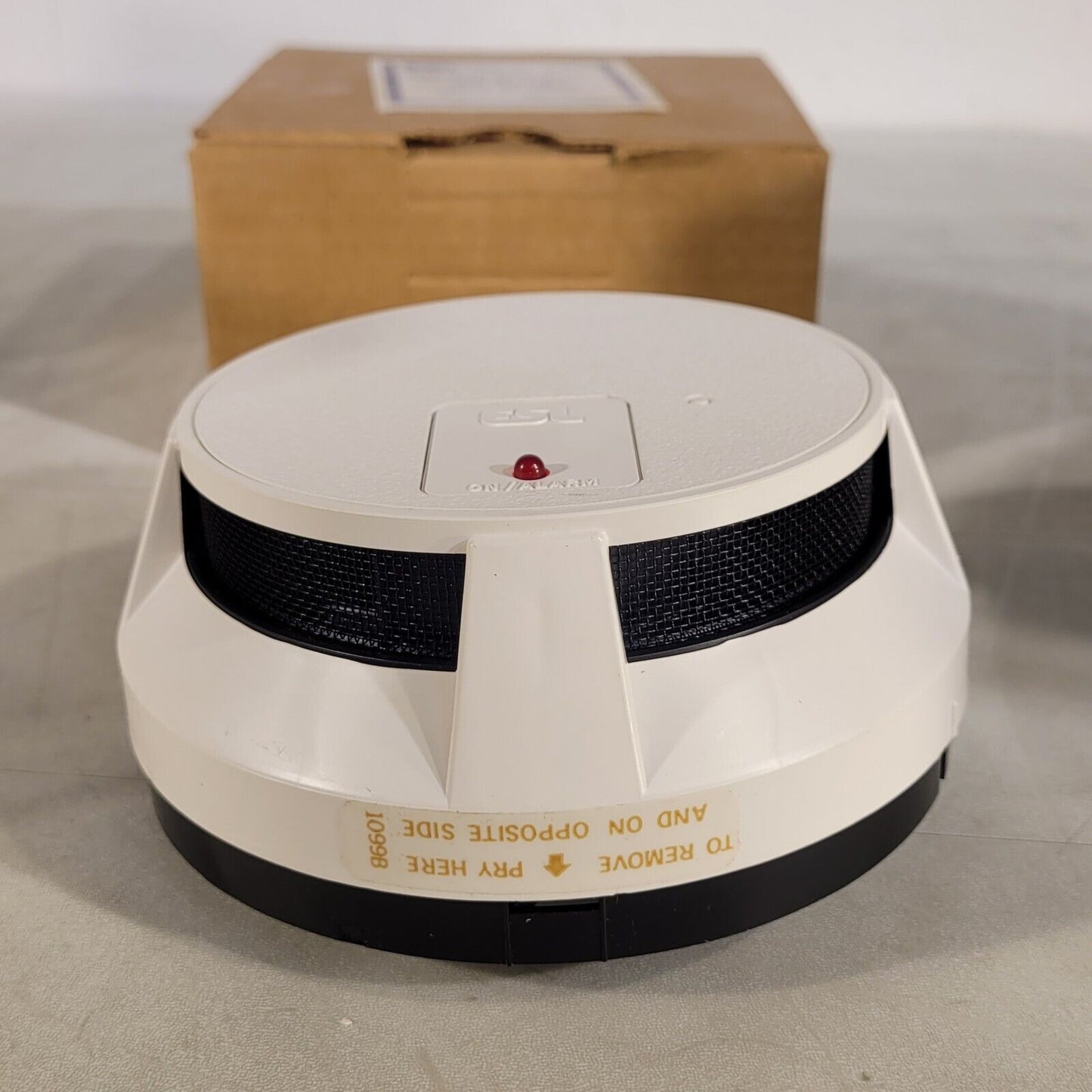 ESL Edwards 522C Photoelectronic Smoke Detector 24VDC