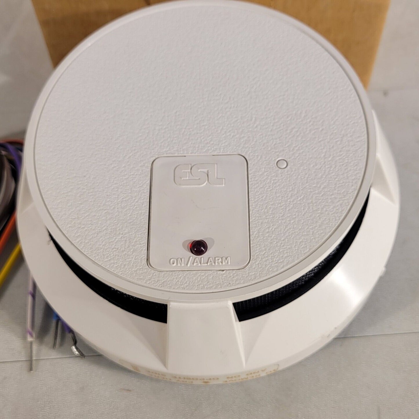 ESL Edwards 522CS Photoelectronic Smoke Detector 24VDC With Connector
