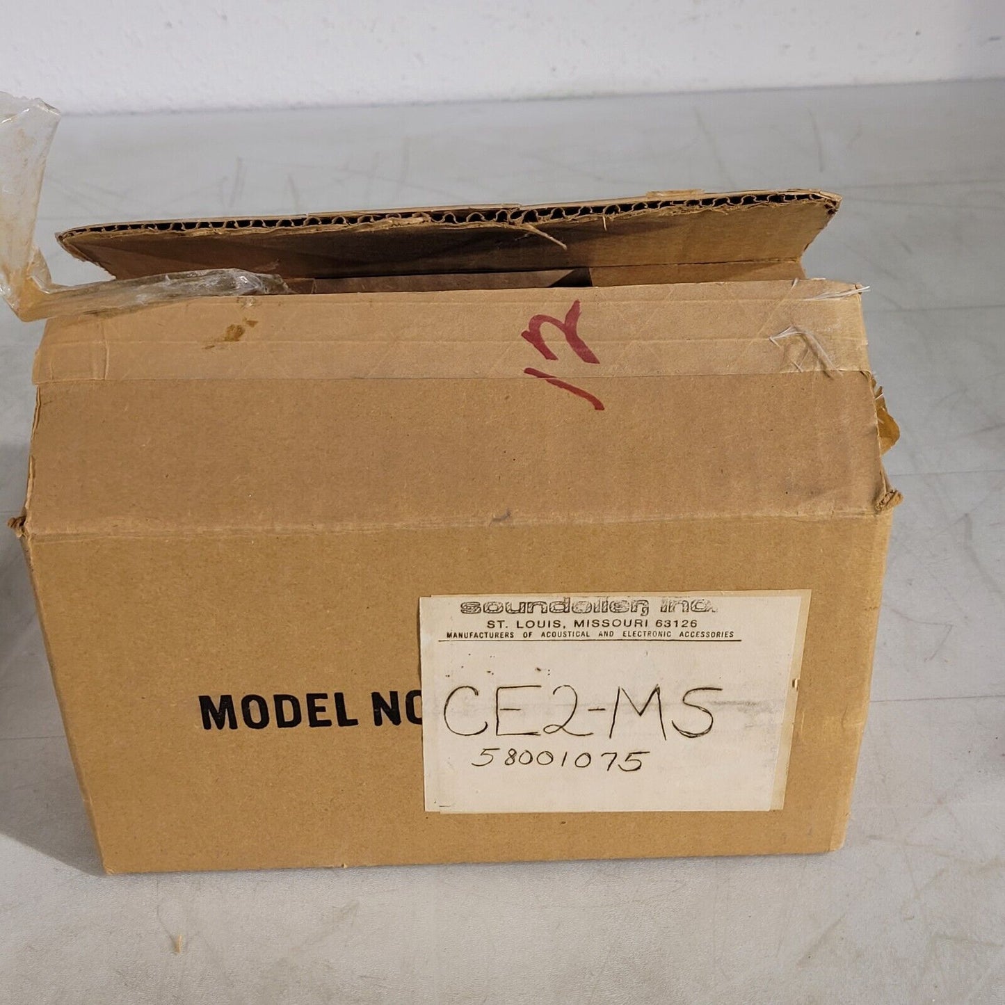 Soundolier CE2MS Vintage Phone With Wall Hook Beige