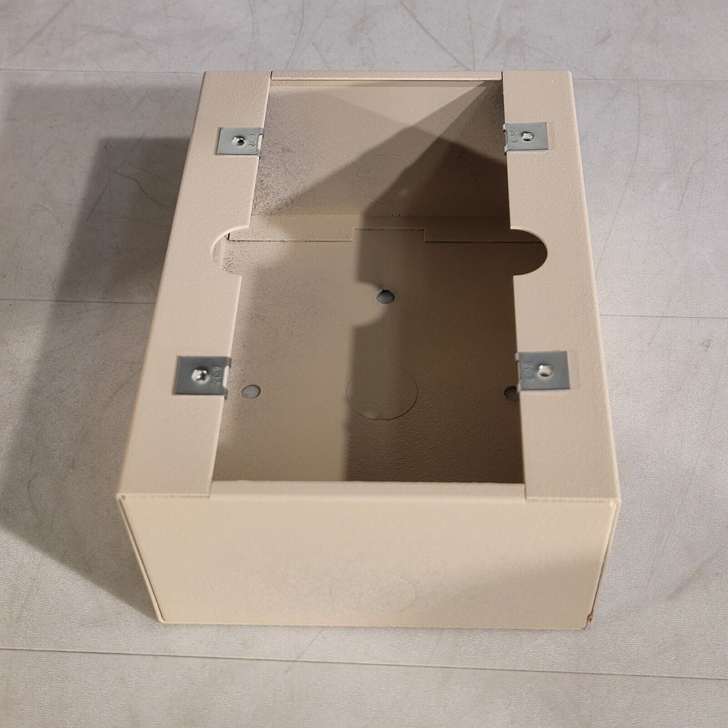 Pix 3 Electrical Box Back Box 6-1/2" Length X 4-1/2" Width X 2-1/2" Deep Coated