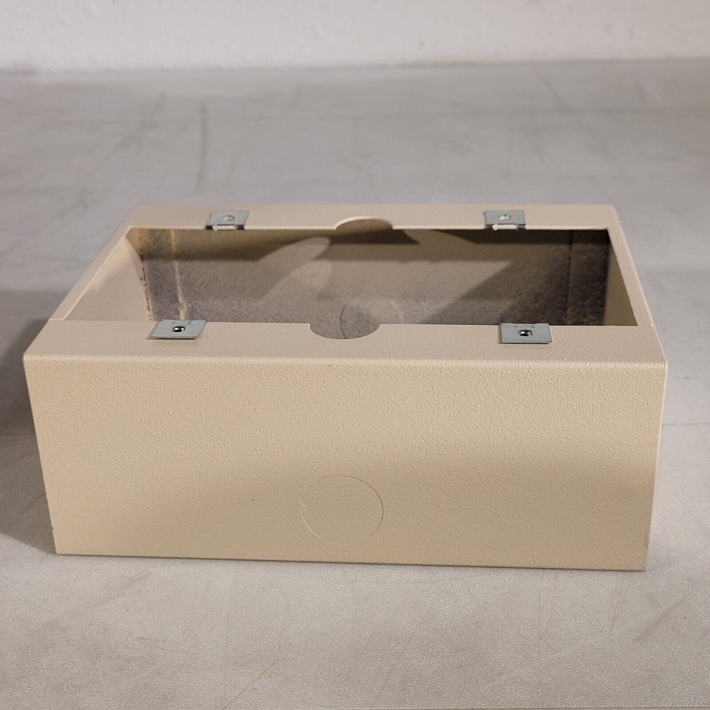 Pix 3 Electrical Box Back Box 6-1/2" Length X 4-1/2" Width X 2-1/2" Deep Coated