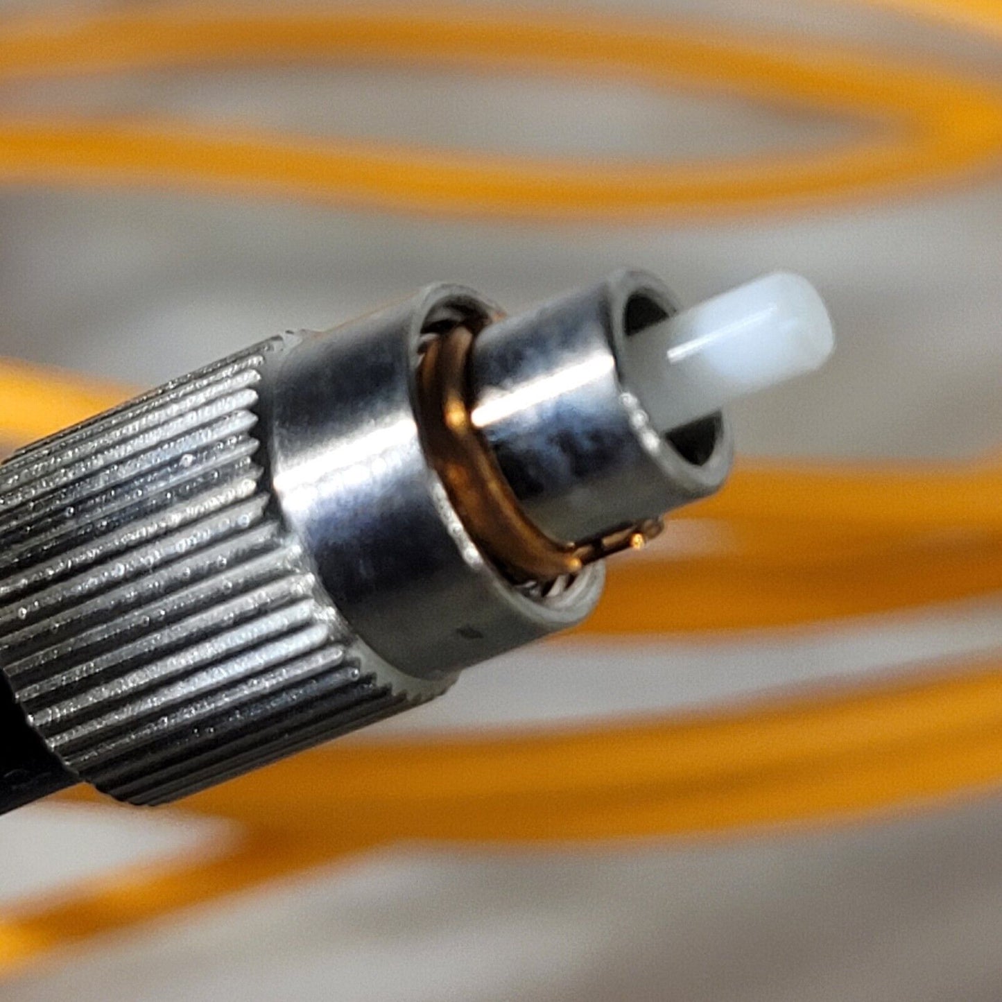 Fiberoptic Cable 3m Length 2.5mm Diameter Fiber Jacket Threaded Connectors