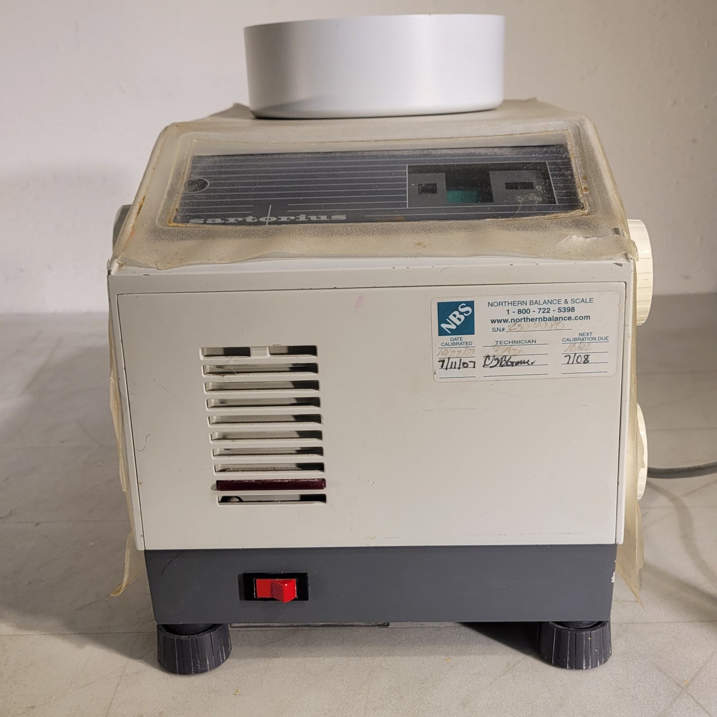 Sartorius 2255 Analytical Balance Scale With Wind Shield 160g Maximum