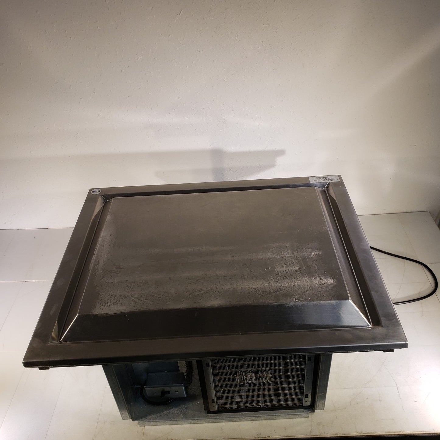 Delfield Enodis N8231 Frost Top R-404A Refridgerant 24oz 7 Amps - Tested Cold