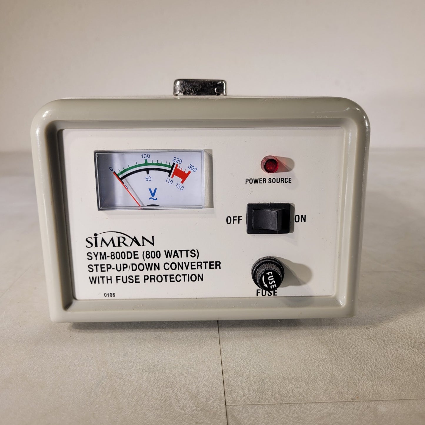 Simran SYM-800DE Step-Up Down Converter w/ Fuse Protection 800W 110V-220V Input