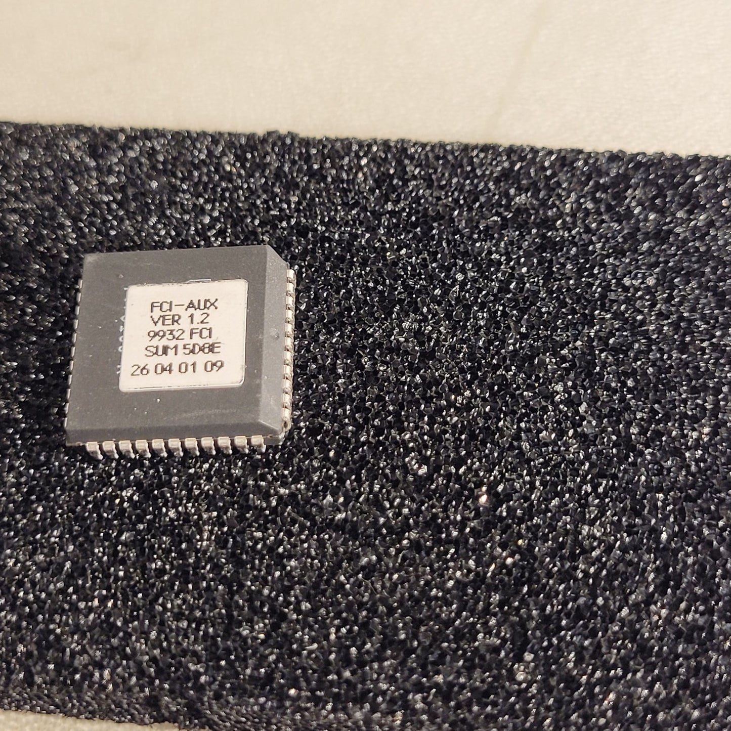 FCI AUX Ver 1.2 9932 FCI SUM 5D8E Firmware Chip 26040109 Honeywell