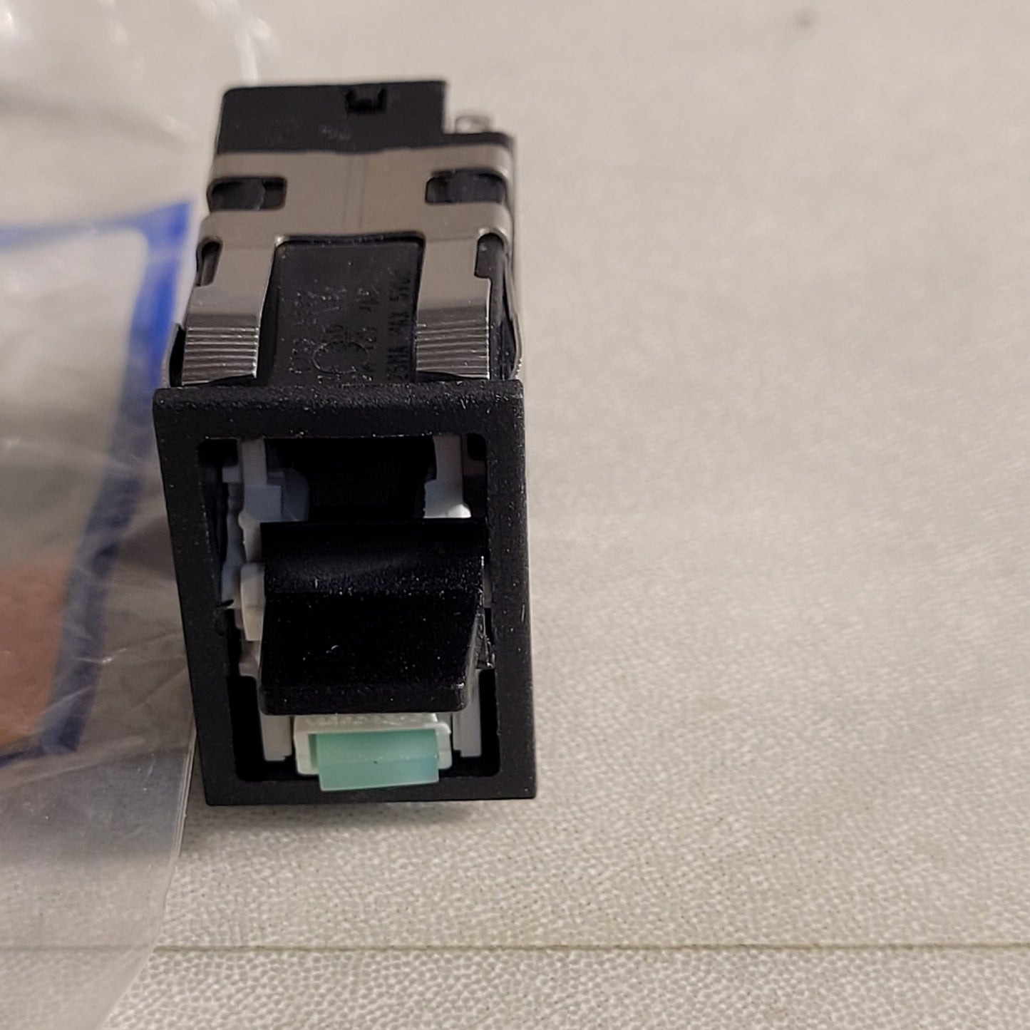 Micro Switch AML 20 L173 Green Light Indicator Switch 2 Positions Honeywell