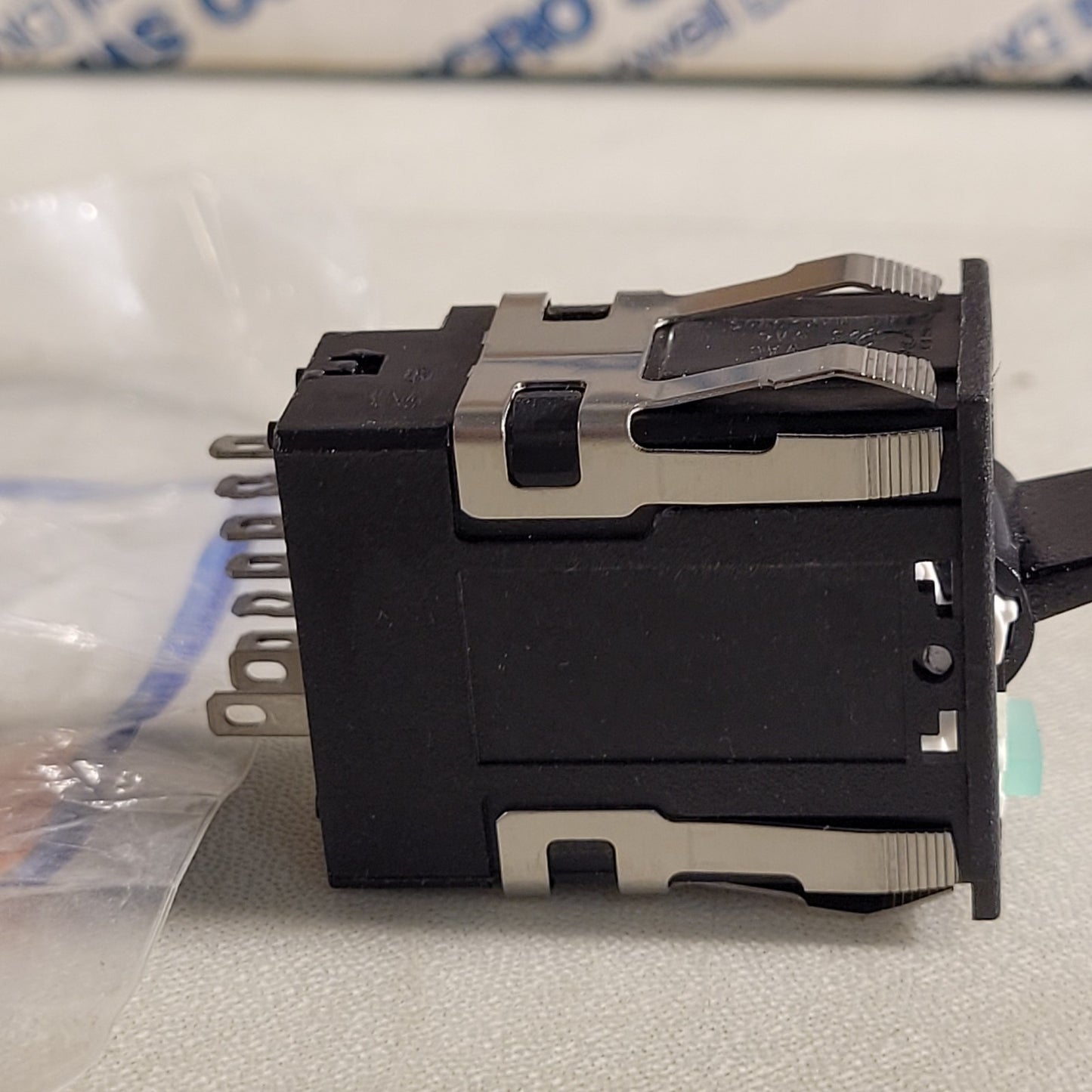 Micro Switch AML 20 L173 Green Light Indicator Switch 2 Positions Honeywell