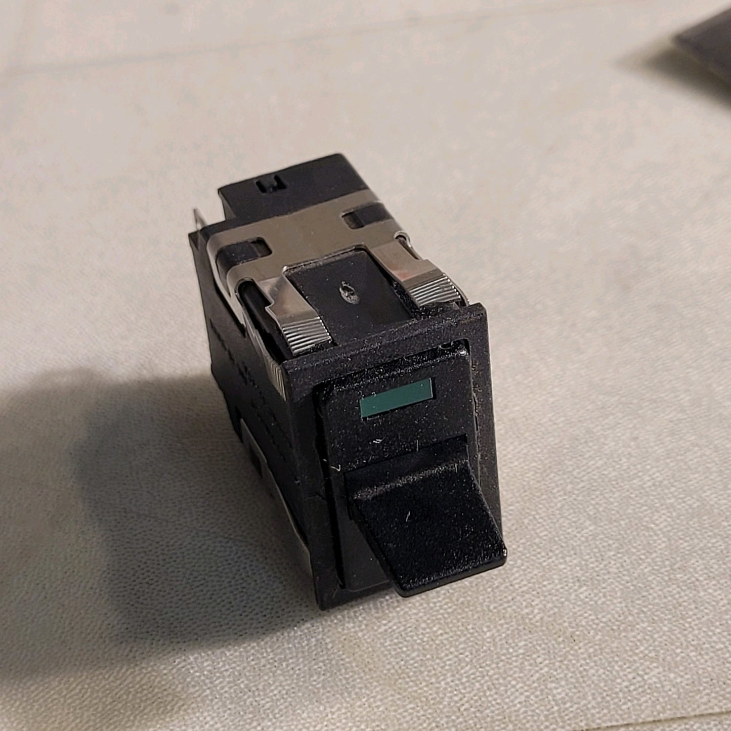 Micro Switch AML 20 L173 Red Light Indicator Switch 2 Positions Honeywell