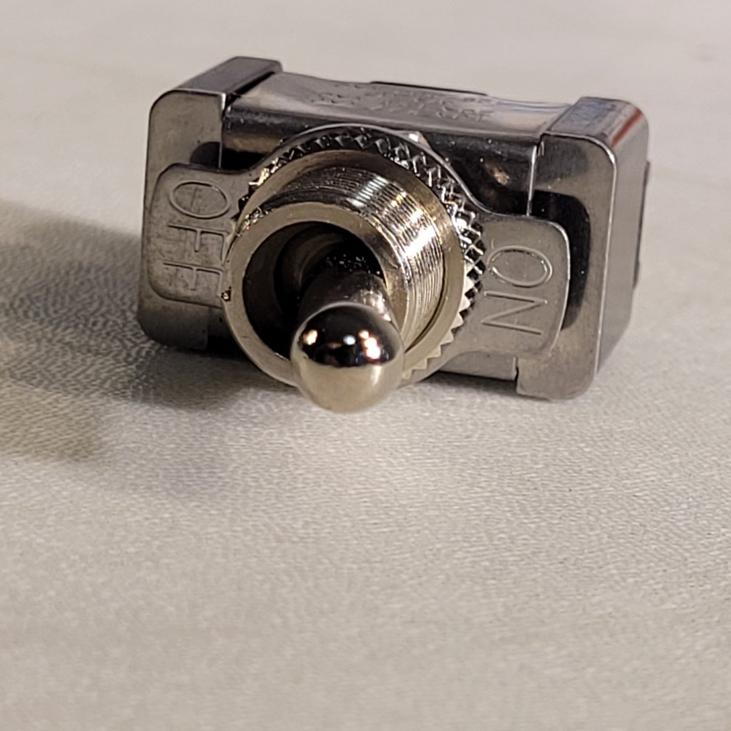 Gardner Bender E-60272 LR-39145 Toggle On Off Switch 70000 Series 3/4 HP