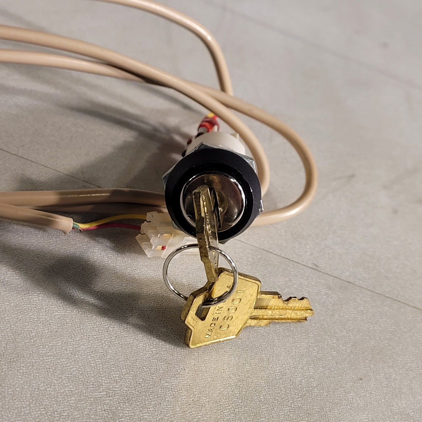 Carling Switch Key On Off Switch with 2 Keys Safety Interlock