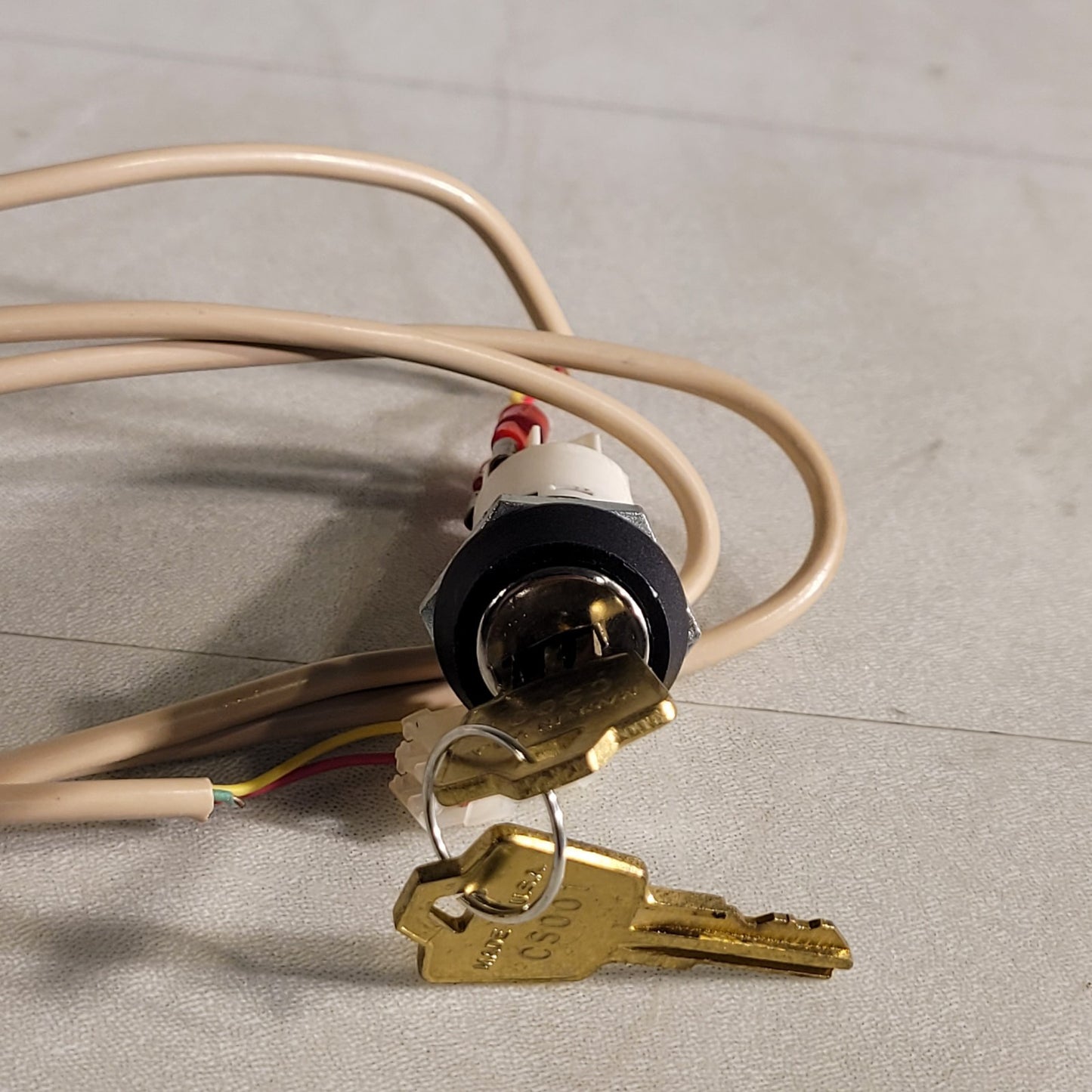 Carling Switch Key On Off Switch with 2 Keys Safety Interlock