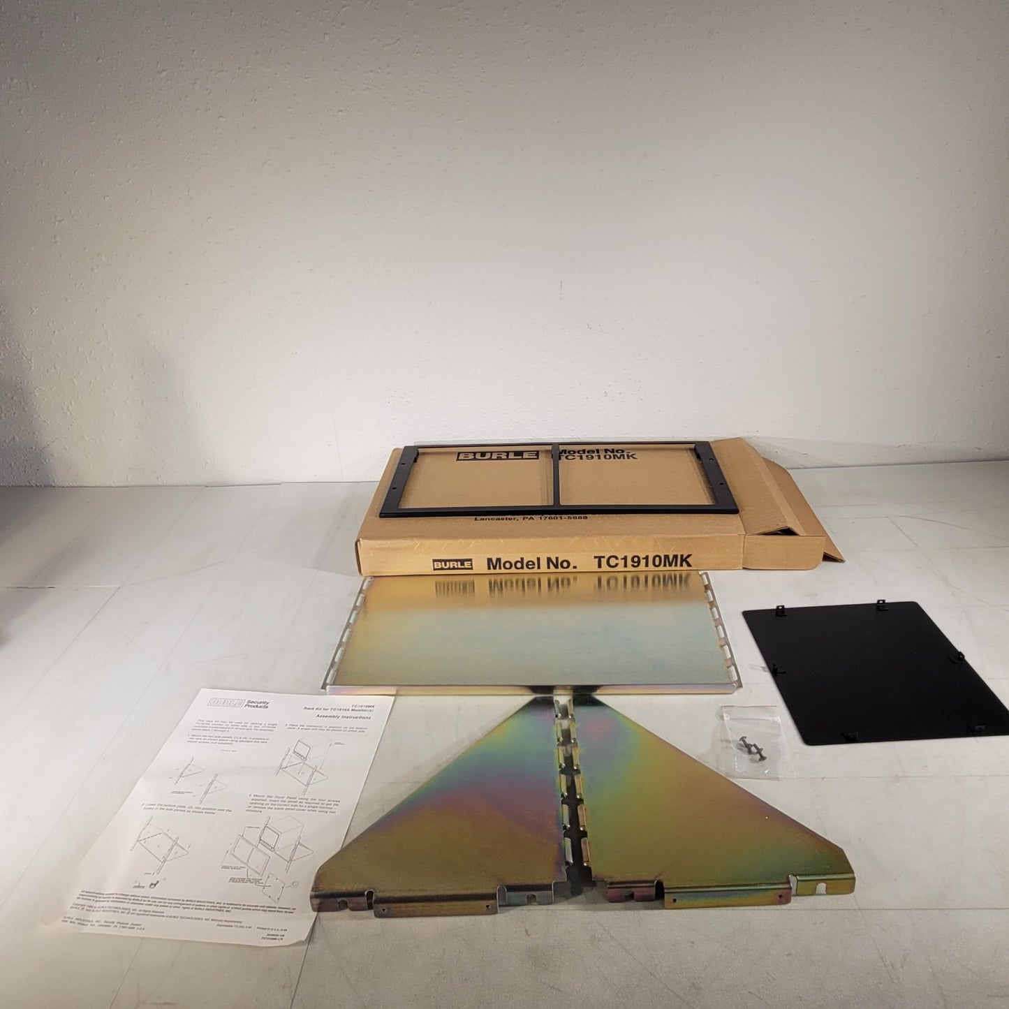 Burle TC1910MK CRT Monitor Stand Rack Kit For TC1910A Security Products