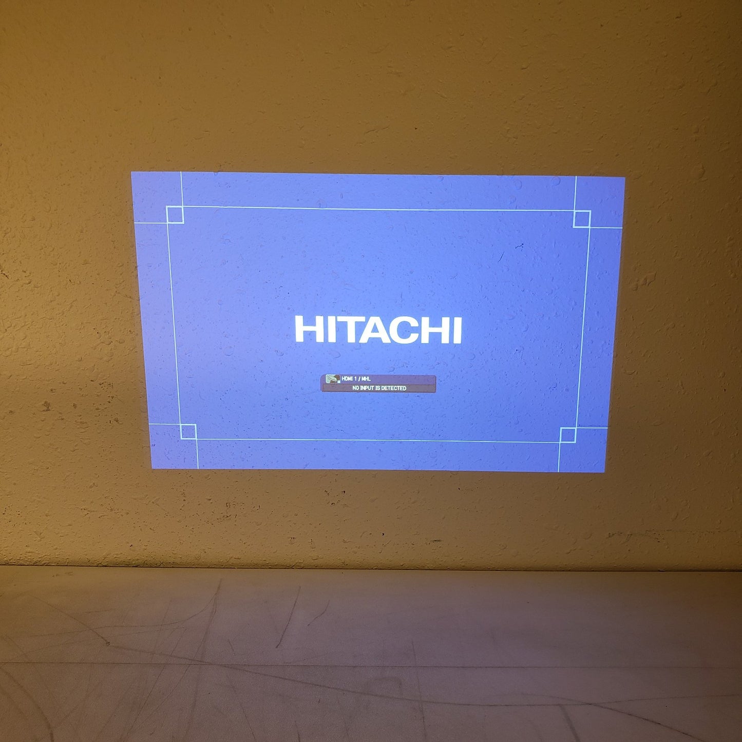 Hitachi CP-WU5505 1920 x 1200 Resolution Projector CP-WU5505GF 1300 Lamp Hours