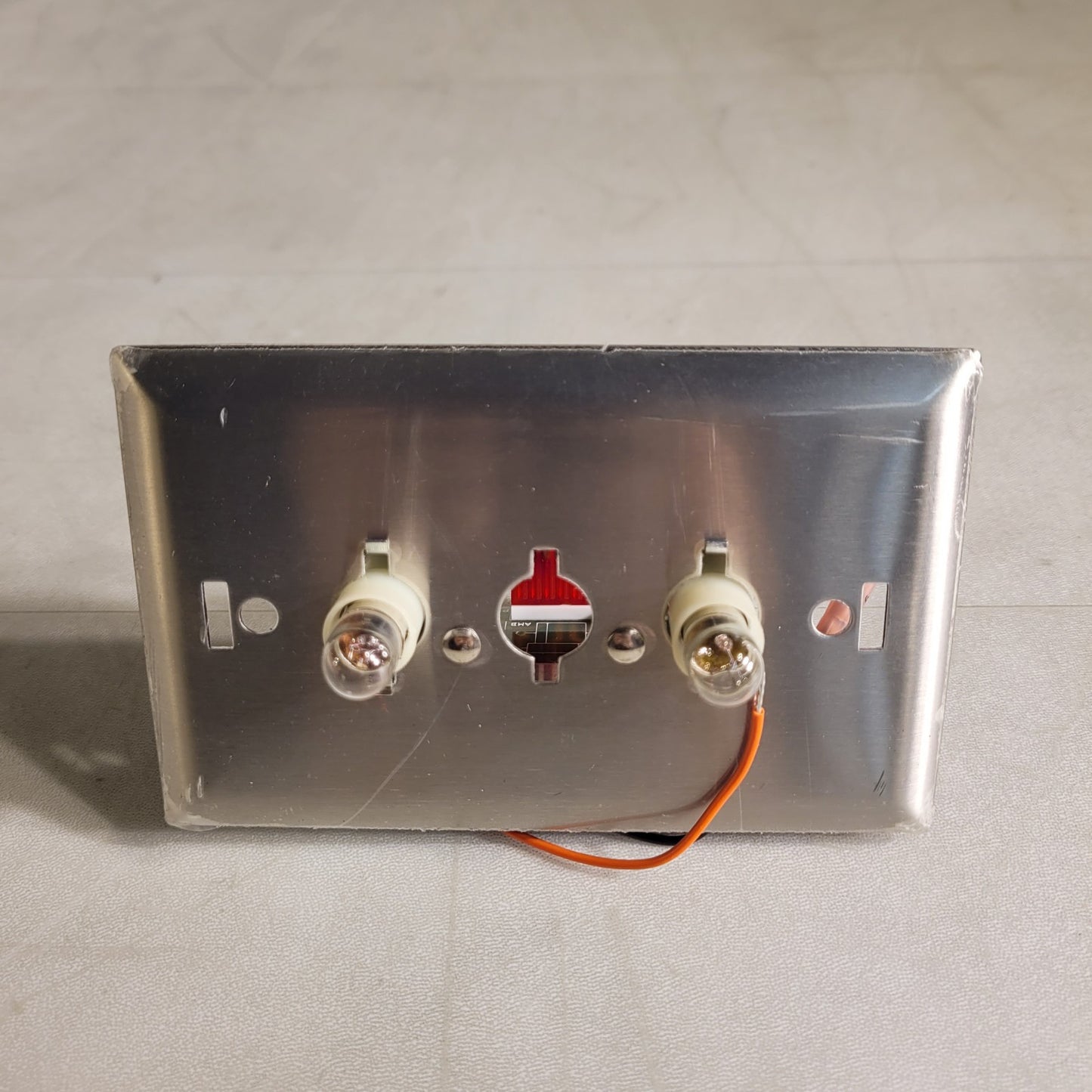 Fisher Berkeley HZO-20 Call Light B02766-21 Rev F Stainless Steel Plate HZ0-20