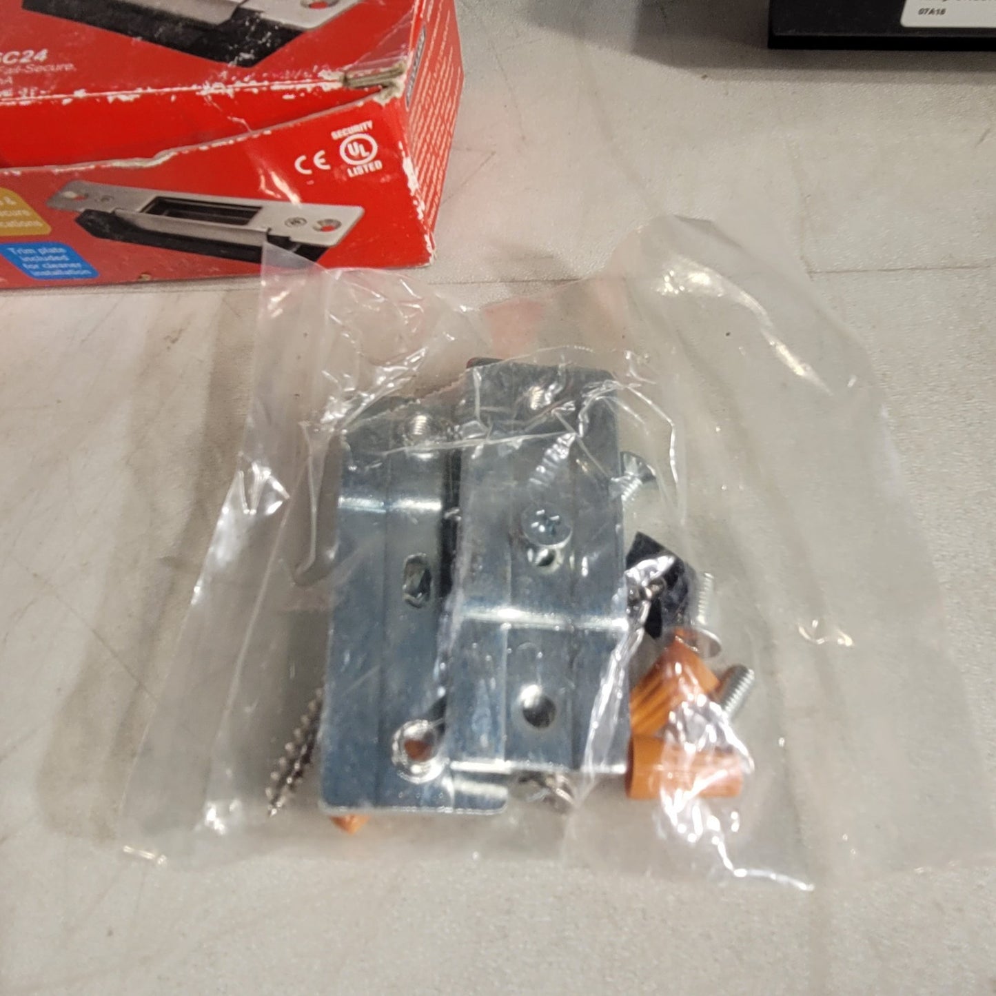 Seco-Larm SD-995C24 Electric Door Strike Fail Safe Ot Fail Secure 24VAC