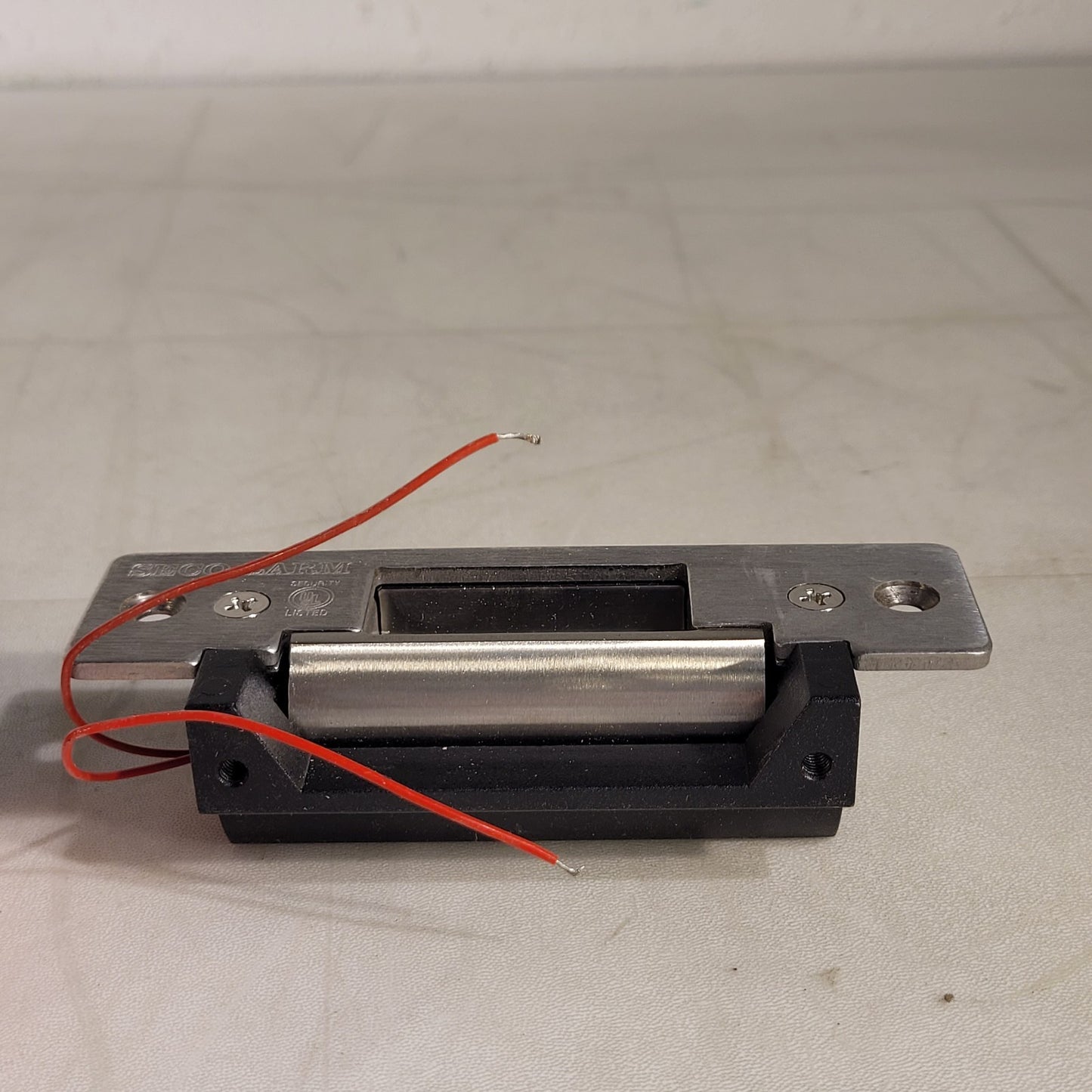 Seco-Larm SD-995C24 Electric Door Strike Fail Safe Ot Fail Secure 24VAC