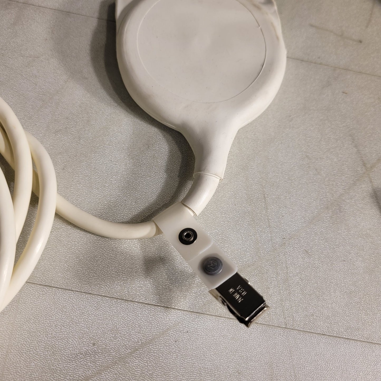 Fisher Berkeley Call Cord 10-Foot Cord 8-Pin Tube Socket Plug with Clip White